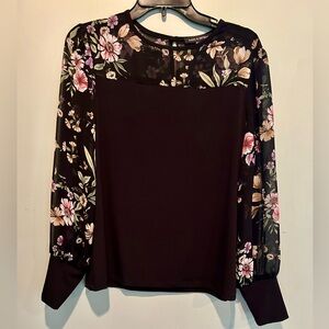 Supply & Demand Floral Chiffon Mixed Media Top in Black/Multi Floral M
